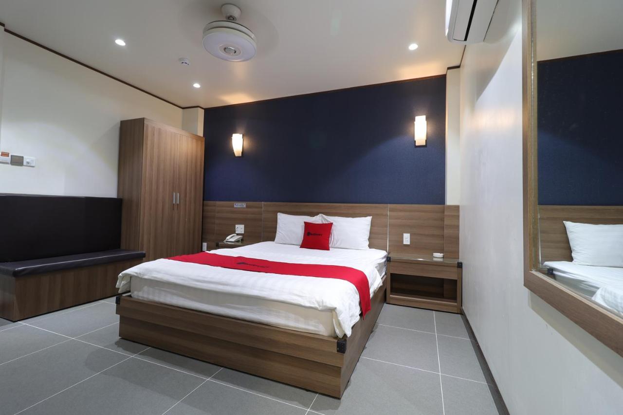 Reddoorz Plus & Cloud 9 Quang Trung Hotel Ho Chi Minh City Exterior photo