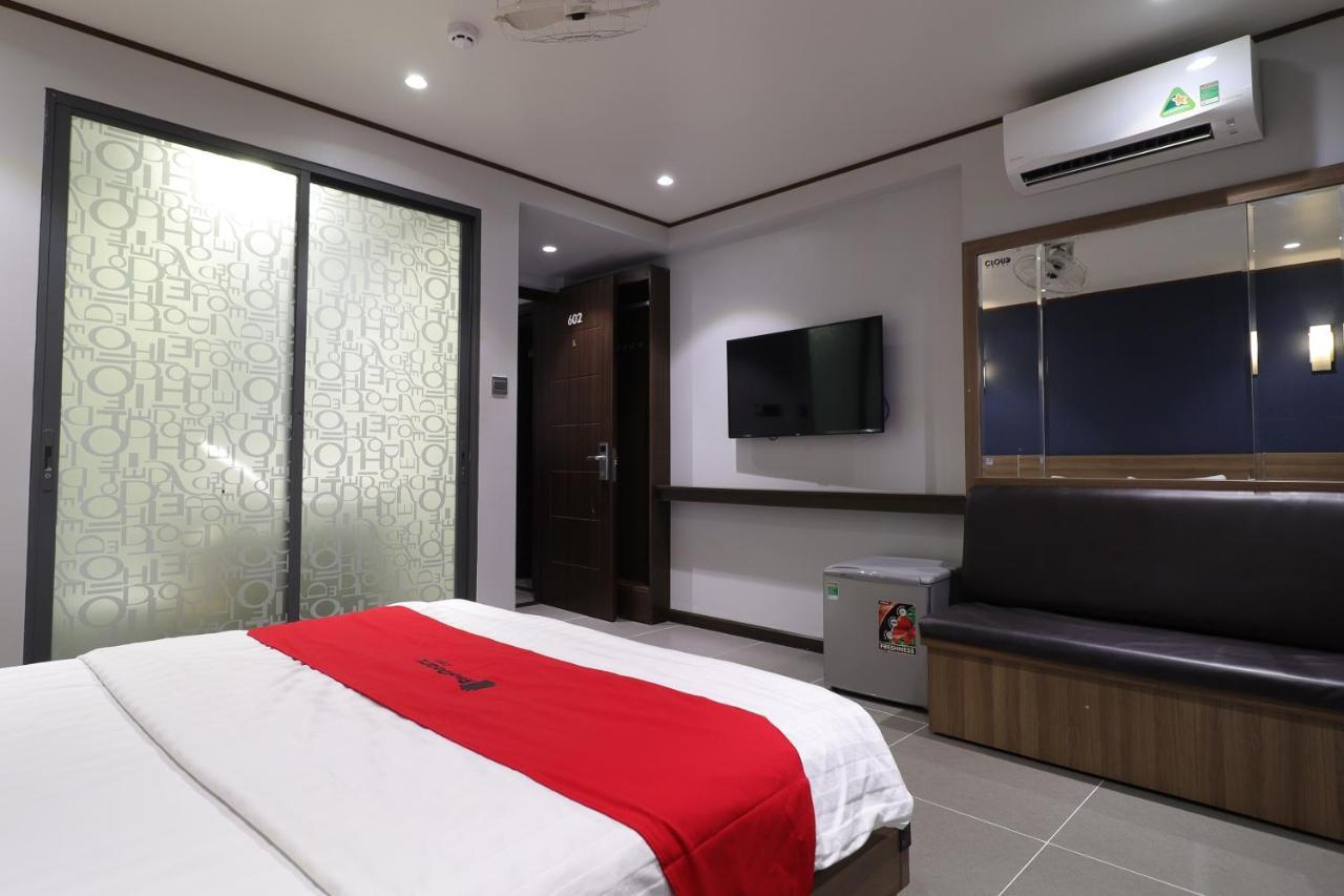 Reddoorz Plus & Cloud 9 Quang Trung Hotel Ho Chi Minh City Exterior photo